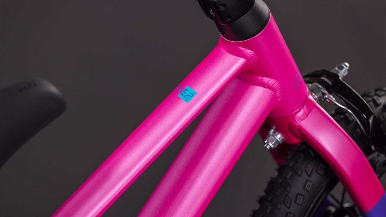 cube numove 120 rt fucsia´n´plum cube numove 120 rt fucsia´n´plum